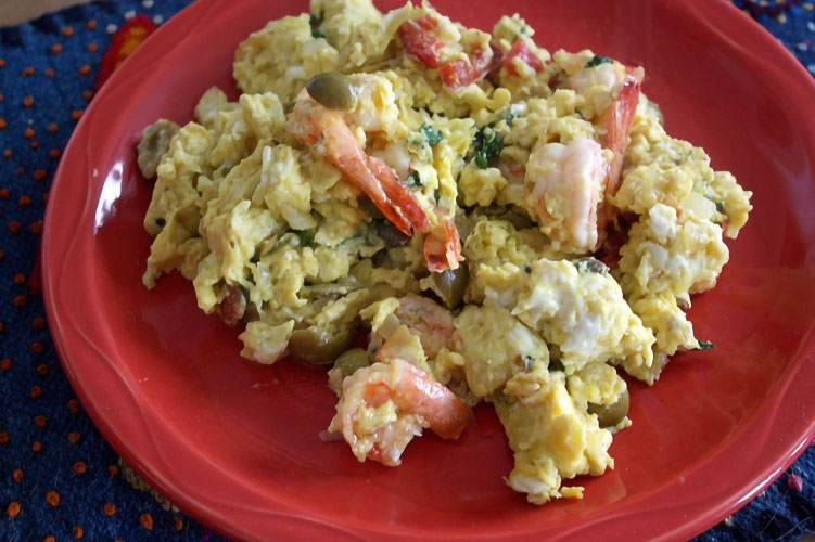 Eggs with Shrimp (Huevos con camarones)